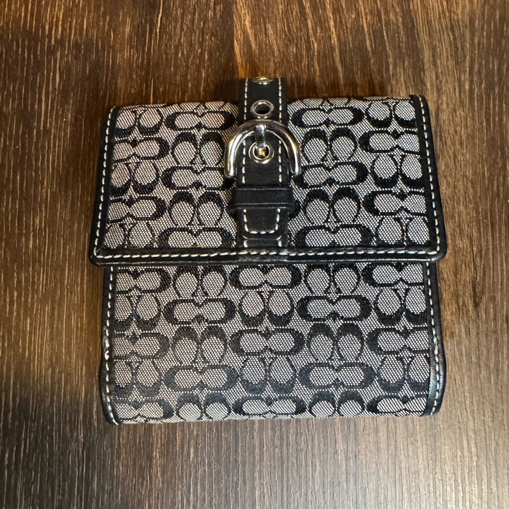 Black and Gray Patterned Women's Bag
